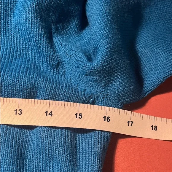 💁‍♀️WOMENS Banana Republic Teal Turtleneck Sweater with Button Cuffs - Picture 6 of 8
